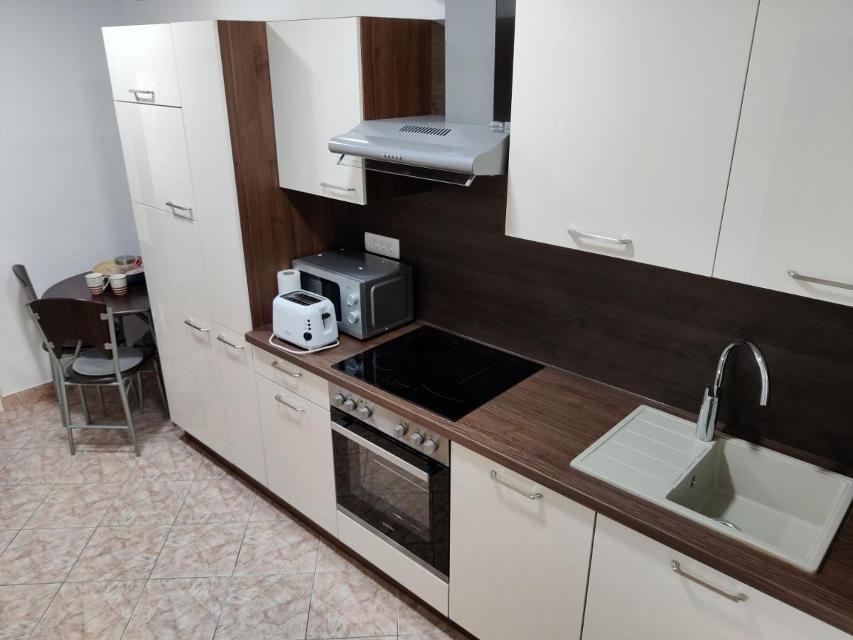 Apartmani Nimcevic Биоград-на-Мору Экстерьер фото