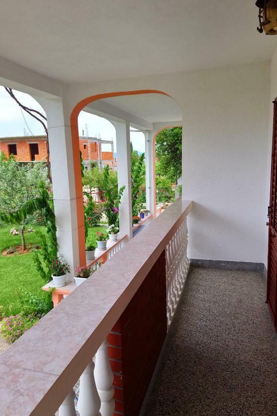 Apartmani Nimcevic Биоград-на-Мору Экстерьер фото