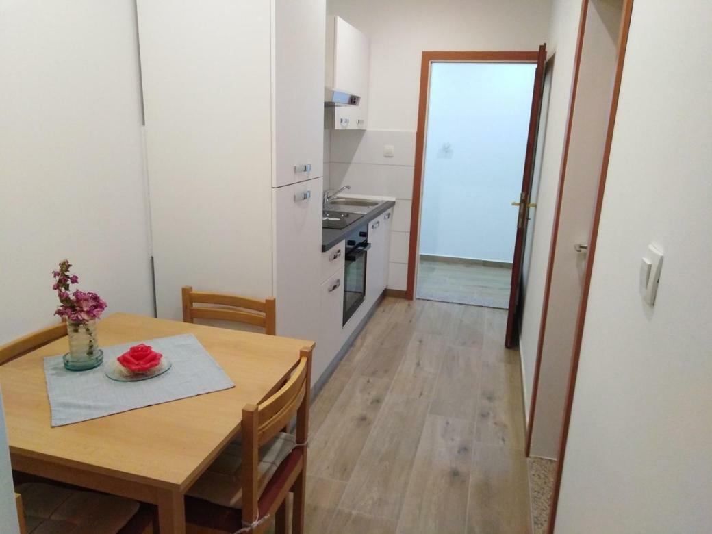 Apartmani Nimcevic Биоград-на-Мору Экстерьер фото