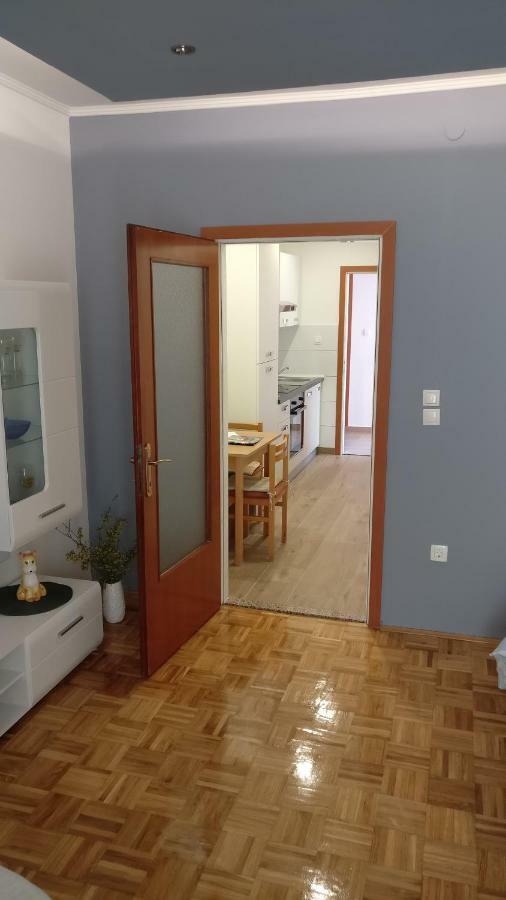 Apartmani Nimcevic Биоград-на-Мору Экстерьер фото