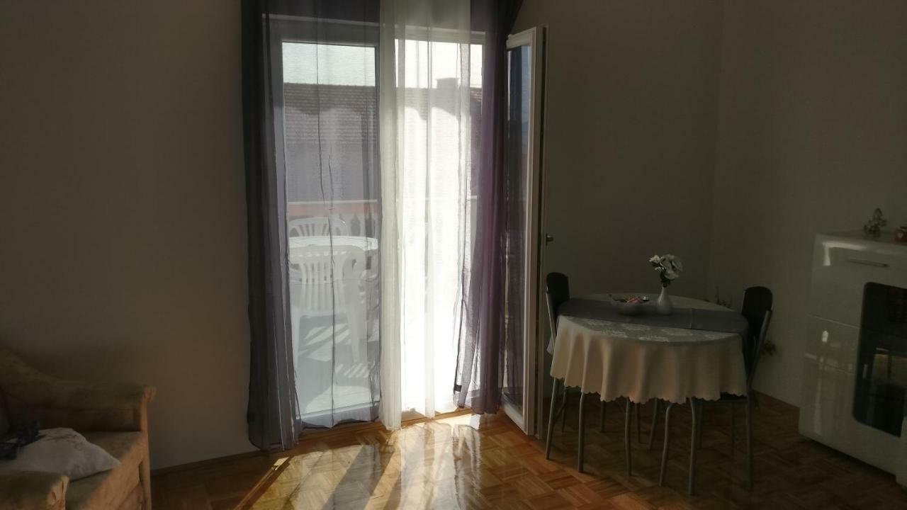 Apartmani Nimcevic Биоград-на-Мору Экстерьер фото